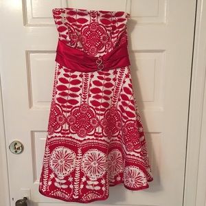 Strapless red and white party dress